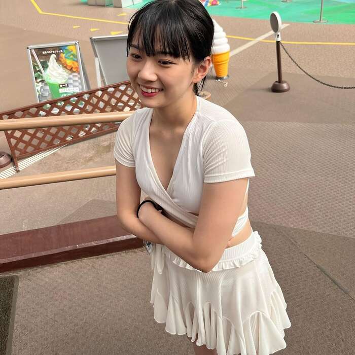 Suzune Tsukiyama Latest Gravure Swimsuit Images - 15 Photos 9th image
