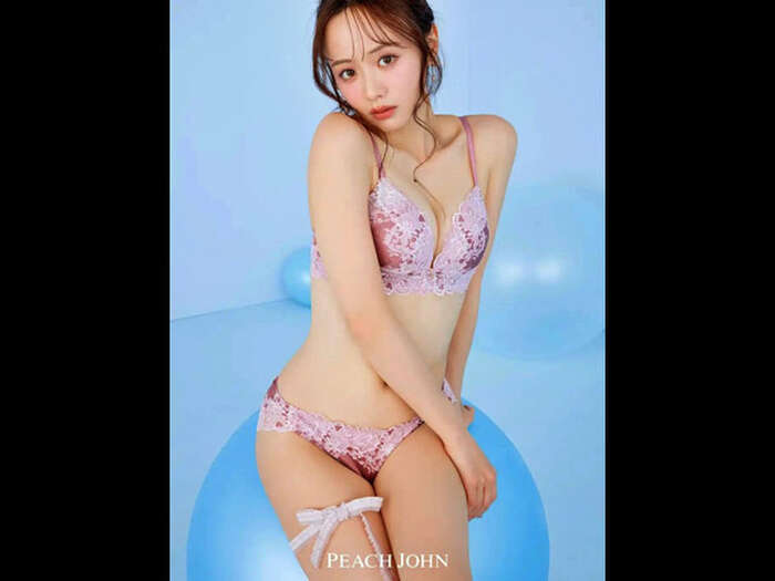 Kaoru Nekomiya, a rookie gravure idol with H-cup breasts 8th image