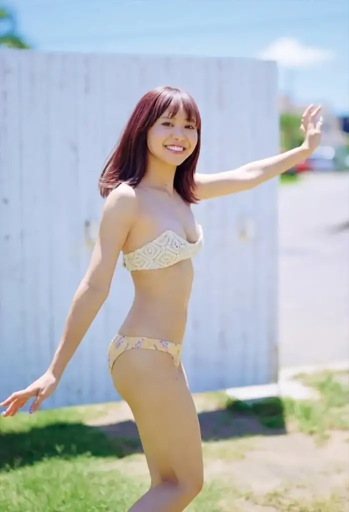 26 Erotic Images of Ruka Nakagawa: Collected Swimsuit Gravures of FRUITS ZIPPER Members 16th image