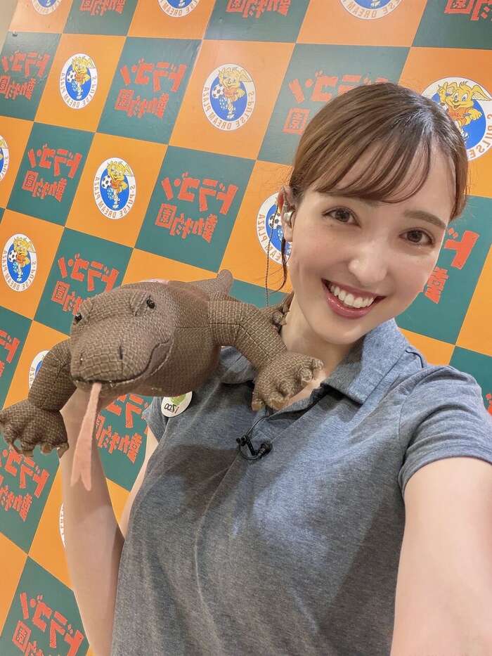 【画像】女子アナ「想像以上にすべすべでかわいかったです」 2th image