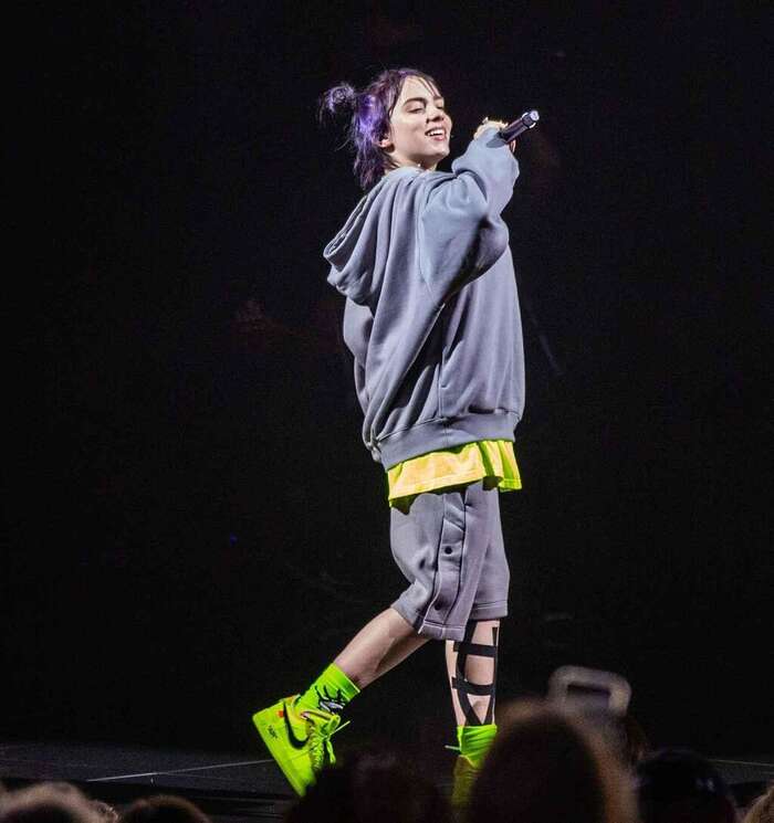 [Image] Billie Eilish (24) sparks controversy at a live show wearing a sexy outfit 5th image
