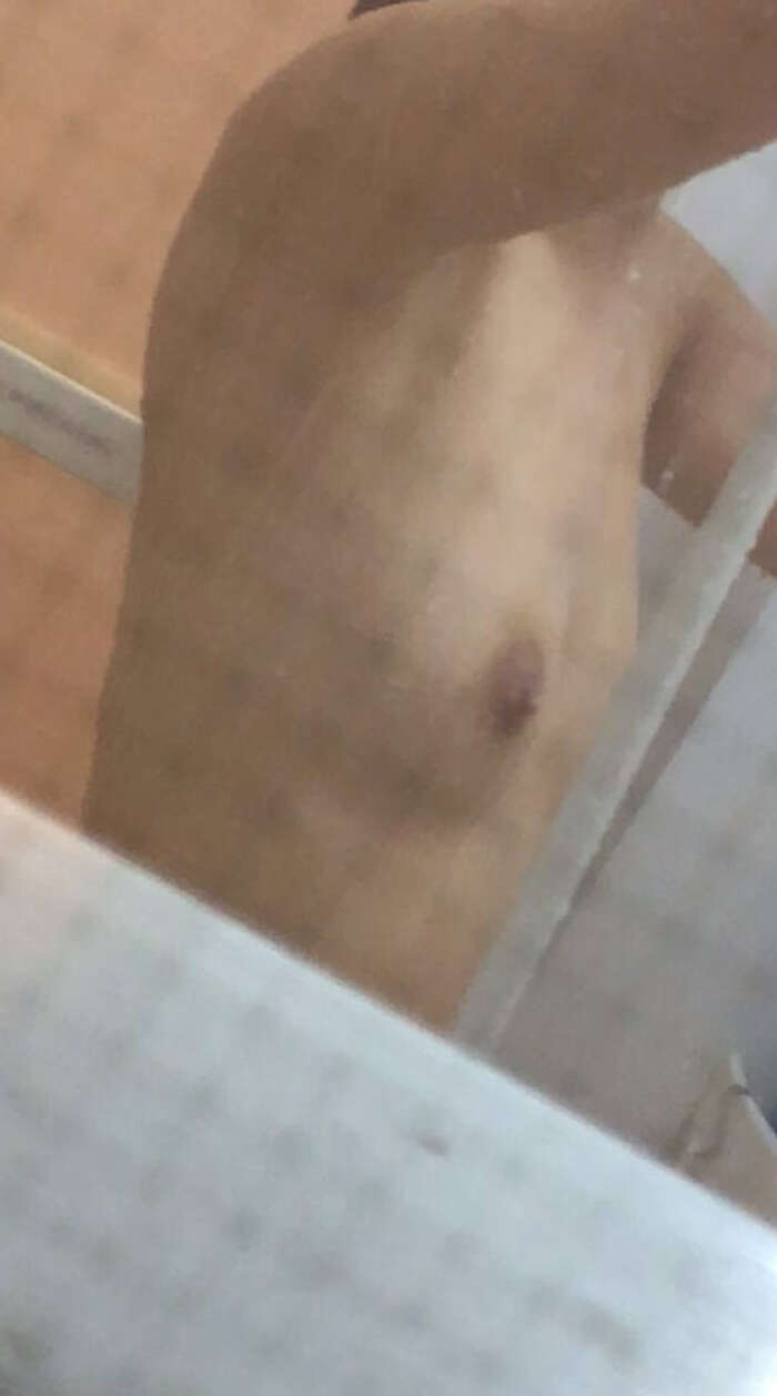 お風呂で入浴中女子大生のエロ画像 32th image
