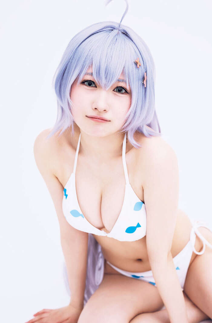 [Image] 17-year-old beautiful busty high school girl explodes with charm in swimsuit gravure lolololol Miss Magazine 2025 Kokoro Haru shows off a translucent bikini look!! 25th image