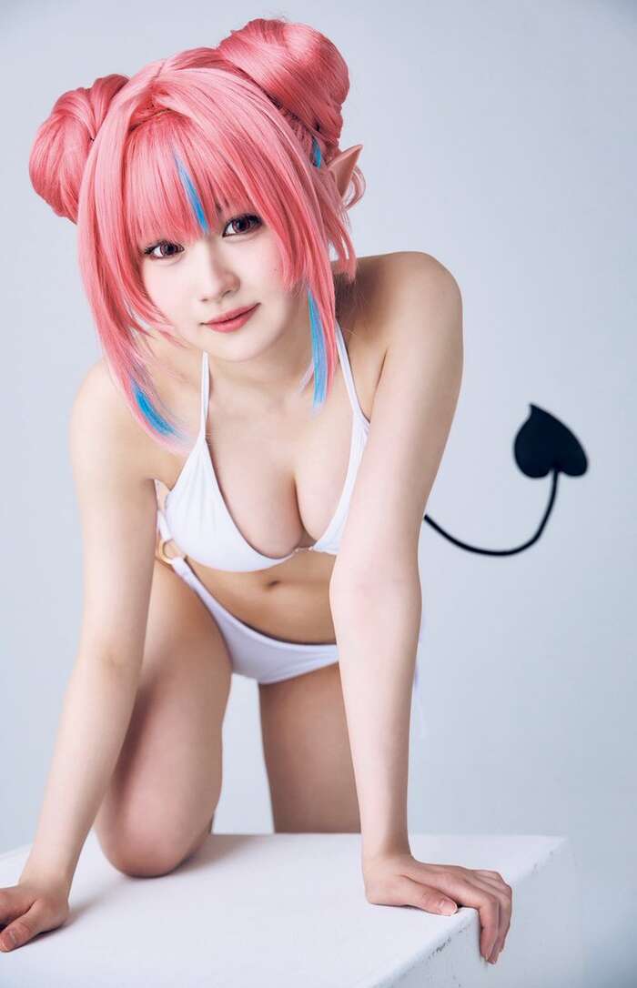 [Image] 17-year-old beautiful busty high school girl explodes with charm in swimsuit gravure lolololol Miss Magazine 2025 Kokoro Haru shows off a translucent bikini look!! 27th image