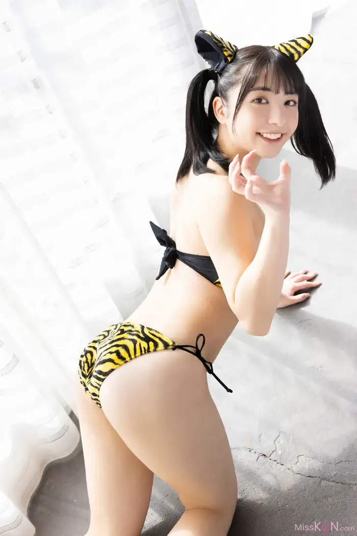 Mizuki Asakura: Miss Maga's Asoviva! Miss Magazine 2022 Unreleased Masterpieces Selection SP Young Magazine Digital Photo Collection (36 photos) 10th image