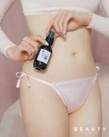 [Image] Announcer Kasumi Mori's latest lingerie look is way too sexy wwwwww Holding a collaboration item with Peach John, she boldly shows off her beautiful body!!