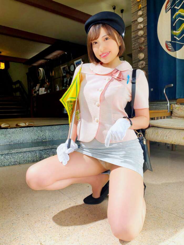 Amateur posts of erotic images of amateurs taking selfies or taking pictures in a cheongsam cosplay 10th image