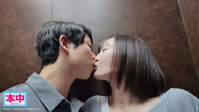 So intense it melts your brain... 100 kiss images 20th image