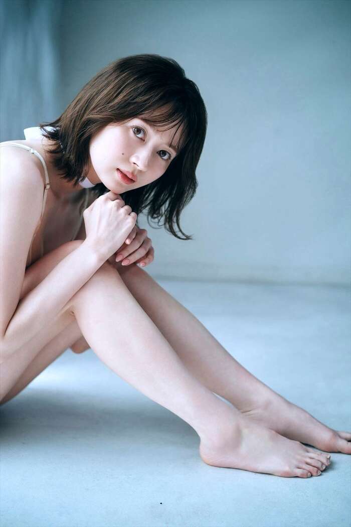 Ego Yuna is a 24th image