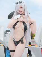 A collection of sexy cosplayer images that stood out at C108 Comiket