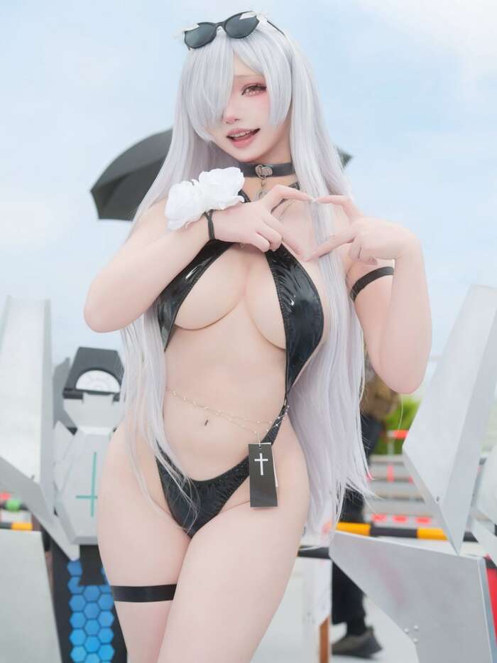 'NIKKE' Swimsuit Marchana C108 Images of a Busty Cosplayer Trending at Comiket and Taiwan FF 3th image