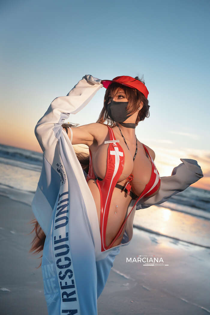'NIKKE' Swimsuit Marchana C108 Images of a Busty Cosplayer Trending at Comiket and Taiwan FF 34th image
