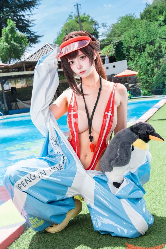 'NIKKE' Swimsuit Marchana C108 Images of a Busty Cosplayer Trending at Comiket and Taiwan FF 82th image
