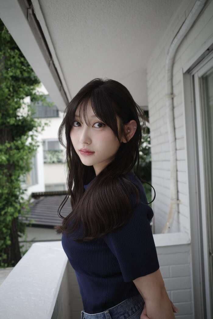 元欅坂46のメンバーで現在はキャバ嬢として活躍する志田愛佳、2nd写真集で大胆なビキニ姿にww 7th image