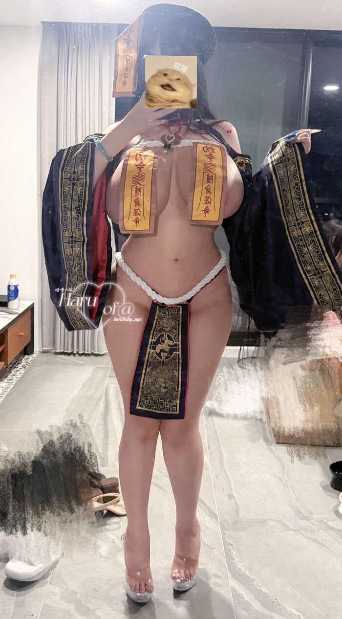 Images for Intense Masturbation of an 18th-Banned Cosplayer Who Strips Vol.187 37th image