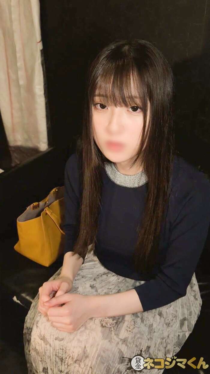 An unfortunate beautiful, busty nurse makes a tearful AV appearance 4th image