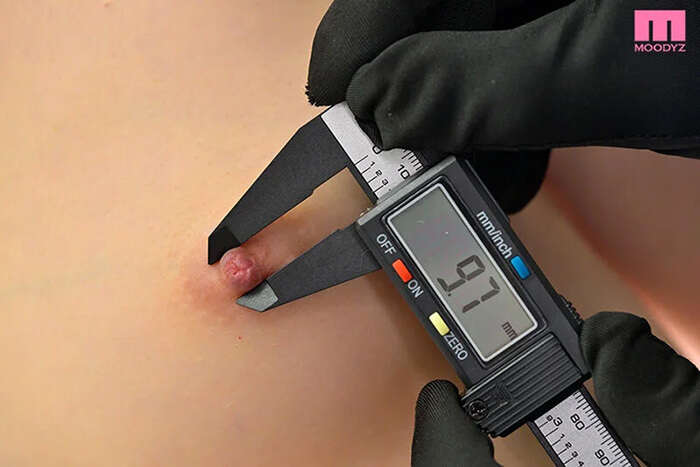 Mio Ishikawa: When this part is being teased, I can't help but feel it... A thorough naked indecent health checkup that thoroughly dissects every part of the body. 5th image