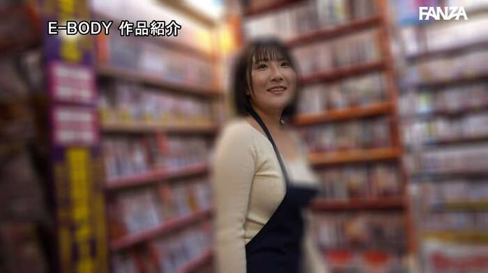 Ayuna Uehara makes her masochistic awakening AV debut with anal and irrumat. 37th image